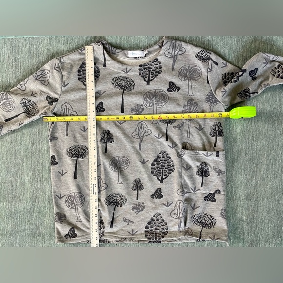 Amato Rizzi Relaxed Fit Whimsical Nature Print Sweatshirt 3/4 sleeves Size 0-10 - Picture 5 of 9